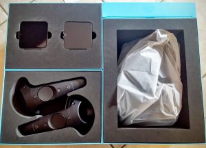 Nerdweib: Unboxing HTC Vive VR-Brille Verpackung 2