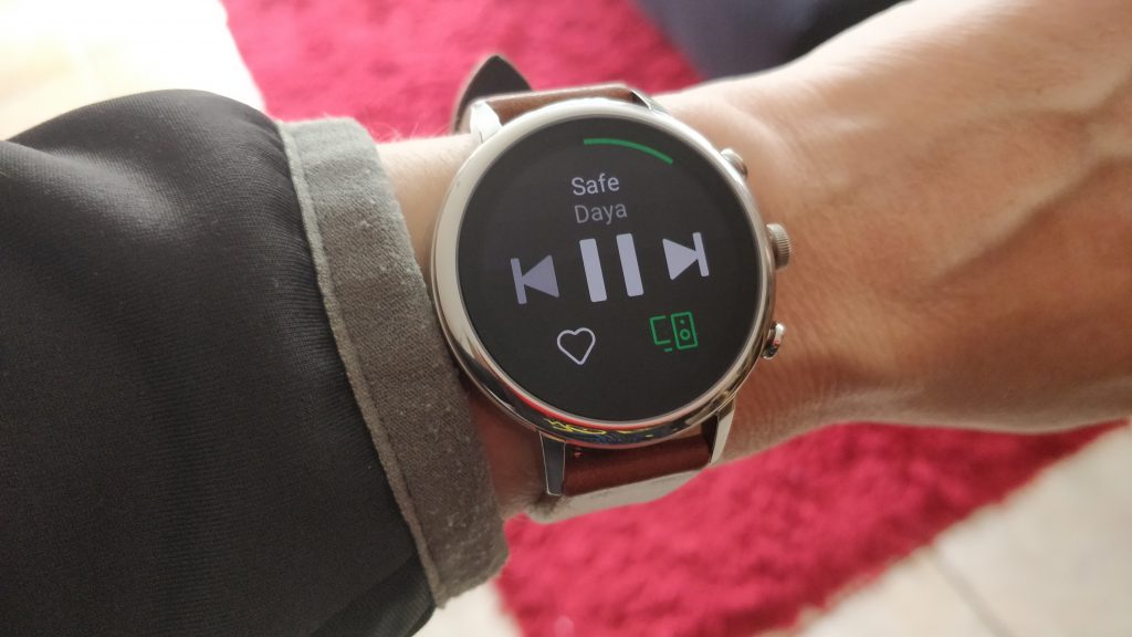 fossil smartwatch spotify